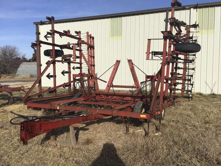 International 28ft. vibra shank field cultivator Adam Marshall Land
