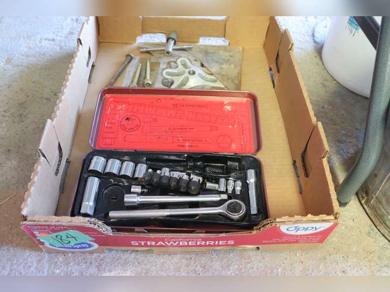 Socket set and Puller Adam Marshall Land & Auction, LLC