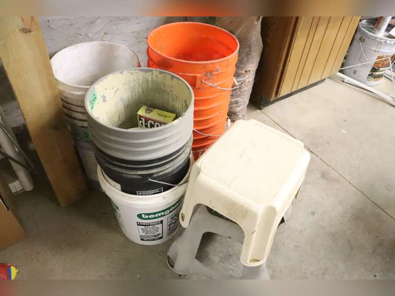 5 gallon buckets and step stools Adam Marshall Land & Auction, LLC