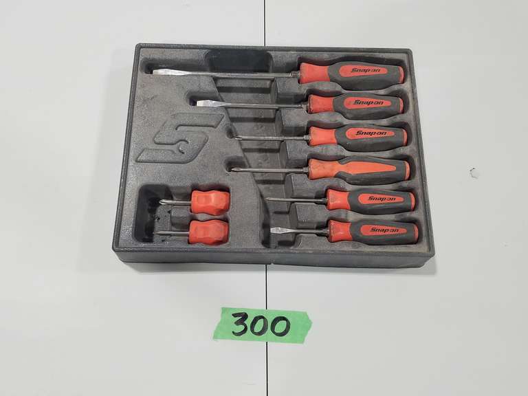 Snapon screwdriver set (8 pc) Adam Marshall Land & Auction, LLC