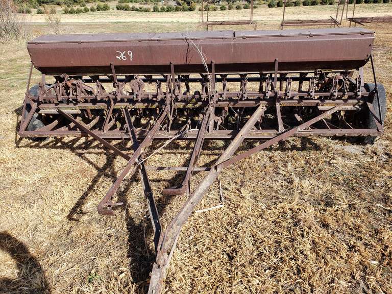 12ft. Grain drill Adam Marshall Land & Auction, LLC