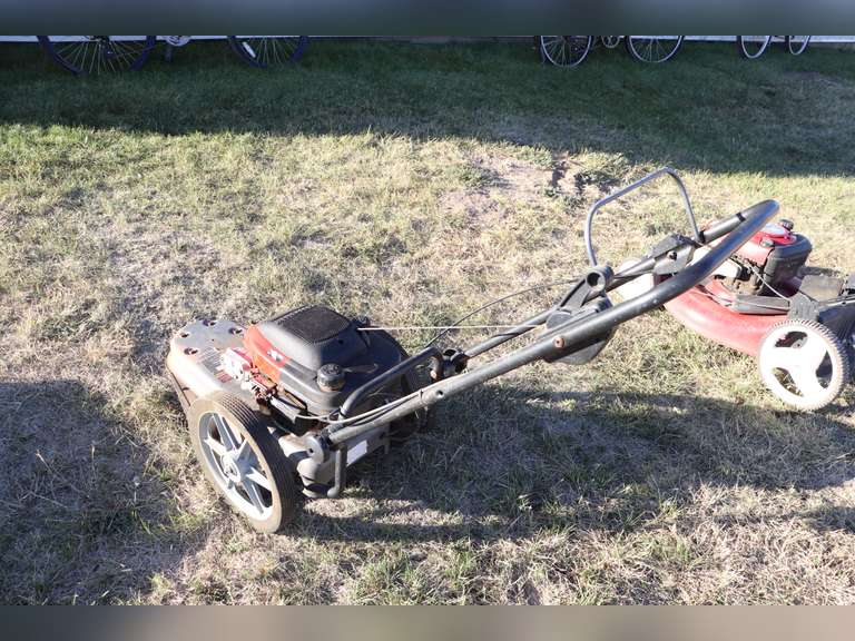 Craftsman 22" weed trimmer, 5HP, runs and works good Adam Marshall