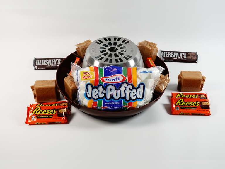 Indoor S'mores Kit & Goodies Electric grill, Graham crackers, Candy