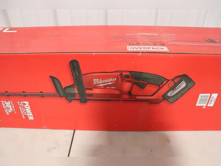 Milwaukee M18 Fuel battery powered hedge trimmer Adam Marshall Land