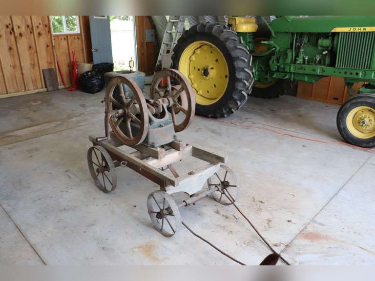 1920 Fairbanks Morse Model Z Hit & Miss on cart Adam Marshall Land