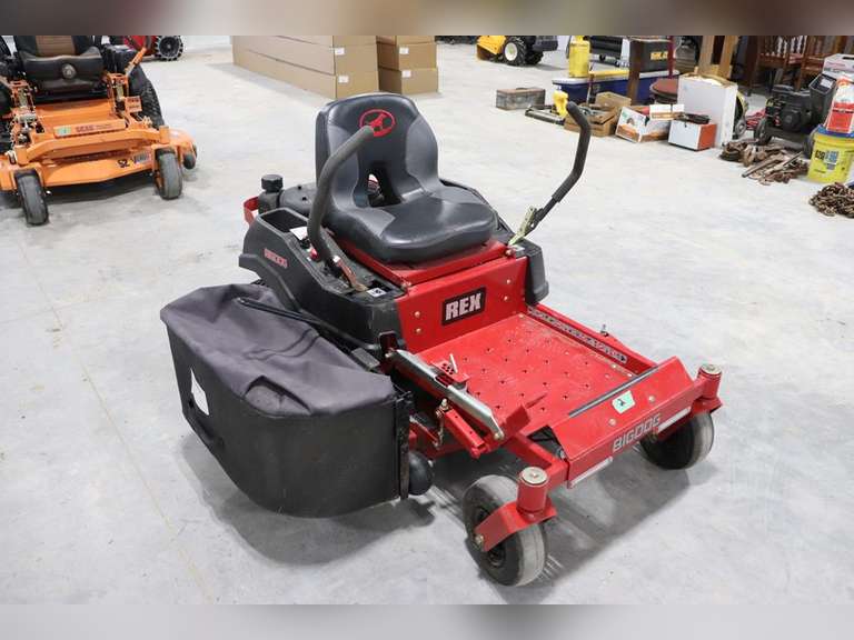 Updated 13.9 hours, Big Dog Rex zero turn mower, 34" deck, Briggs
