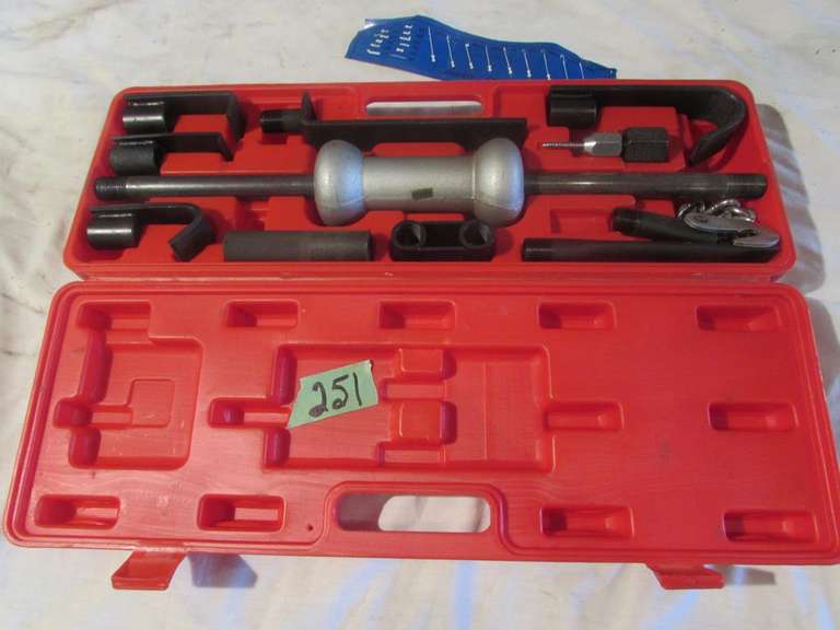 Body and Fender Tools in Metal Case Adam Marshall Land & Auction, LLC