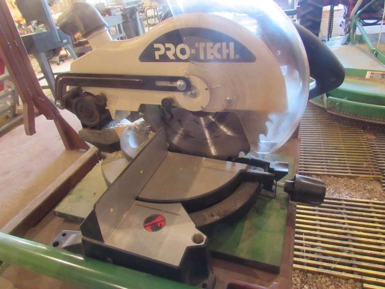 ProTech Miter Saw on Stand with Two 6