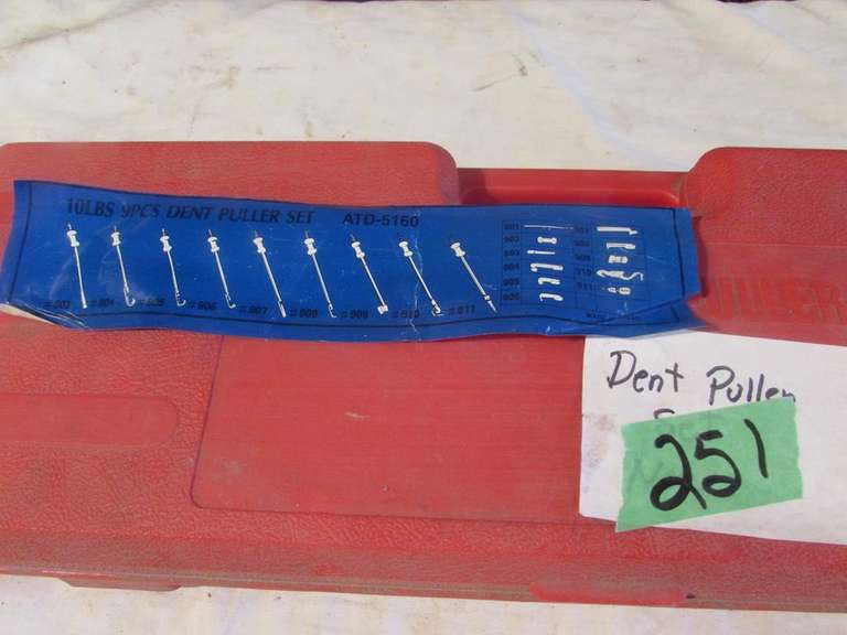 Body and Fender Tools in Metal Case Adam Marshall Land & Auction, LLC