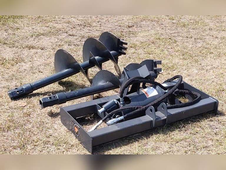 New Wolverine hydraulic auger with 12" & 18" bits for skid steer Adam