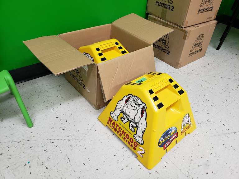 (2) WatchDog 2 Blower Sirens Adam Marshall Land & Auction,
