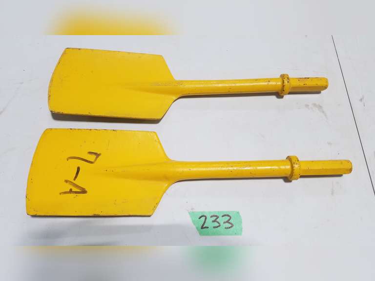 Brunner & Lay Concrete Mixing Paddles Adam Marshall Land & Auction, LLC