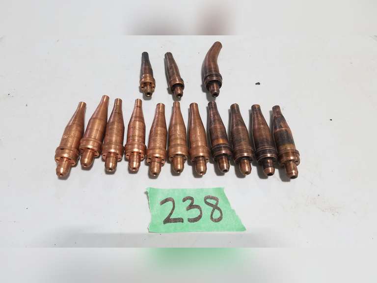 Assorted Victor Oxy/Acetylene Cutting Torch Tips (14 pc) Adam Marshall Land & Auction, LLC