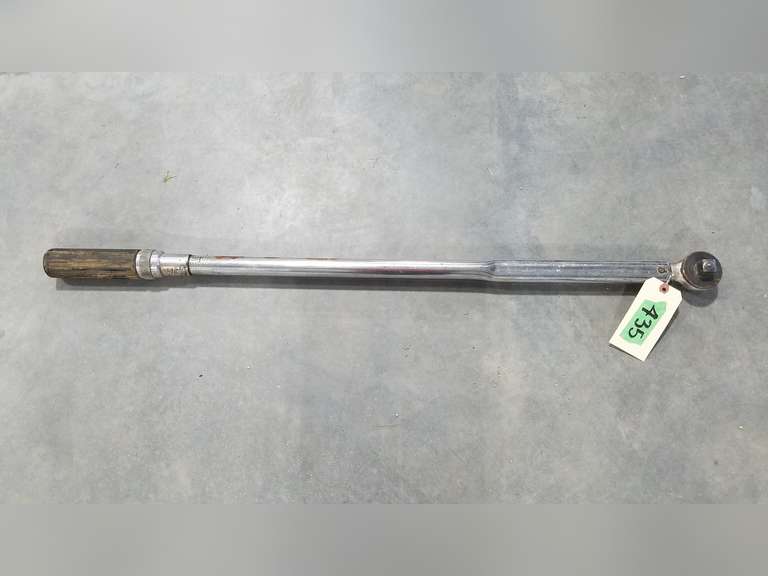 Armstrong HTW42 Torque Wrench Adam Marshall Land & Auction, LLC