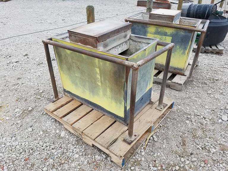 Ritchie Cattle Waterer W/Natural Gas/Propane Heater Working Adam Marshall Land & Auction, LLC