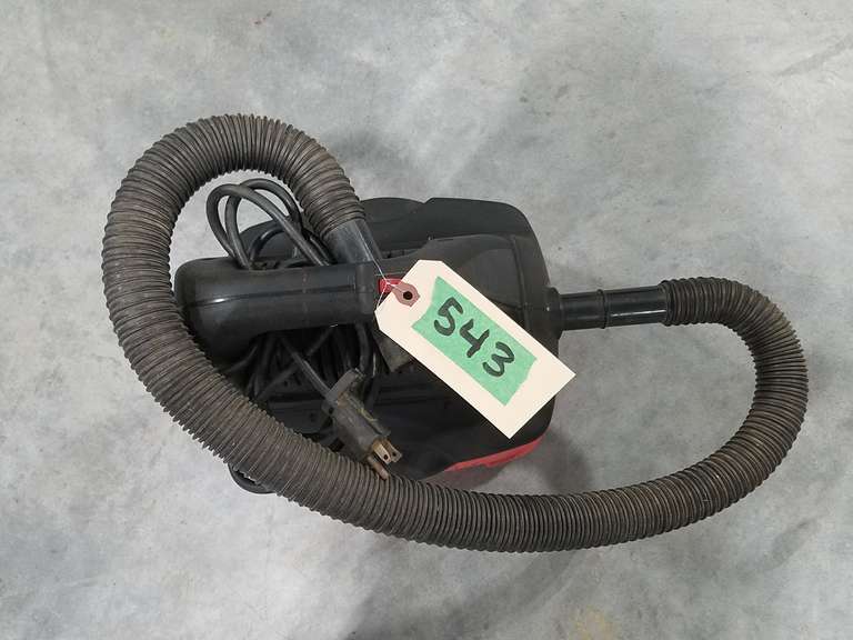 Craftsman Wet/Dry Shop Vac 2 Gallon Adam Marshall Land & Auction, LLC