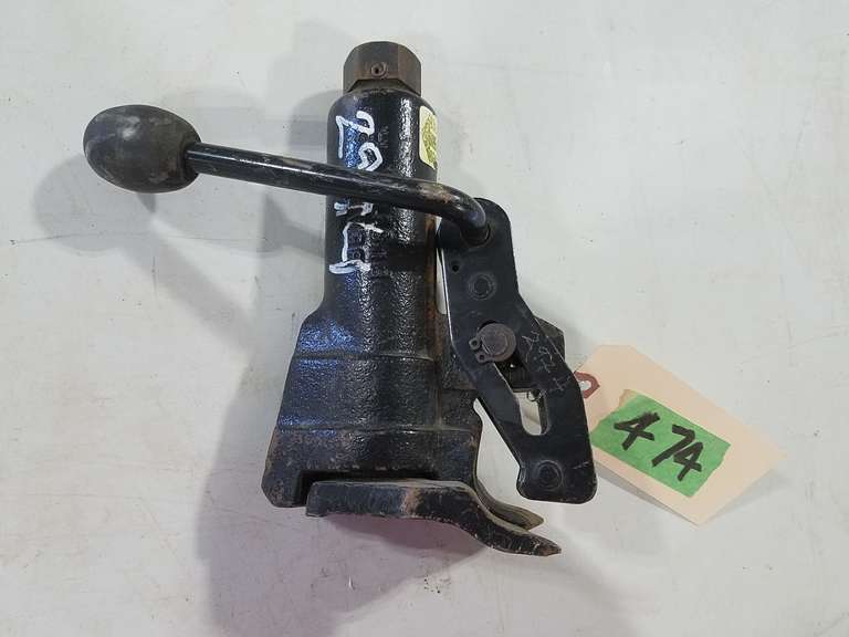 Bead Buster Co Bead Breaker Adam Marshall Land & Auction, LLC