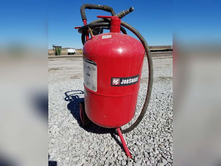 Jobsmart Portable Abrasive Blaster Adam Marshall Land & Auction, LLC