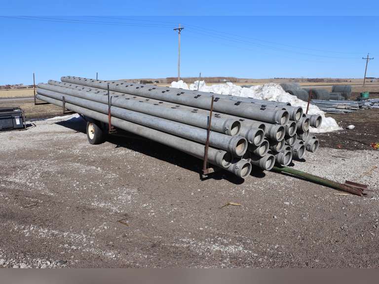 (36) 30FT Gated Aluminum 8" Pipe and Trailer (bid price for entire unit