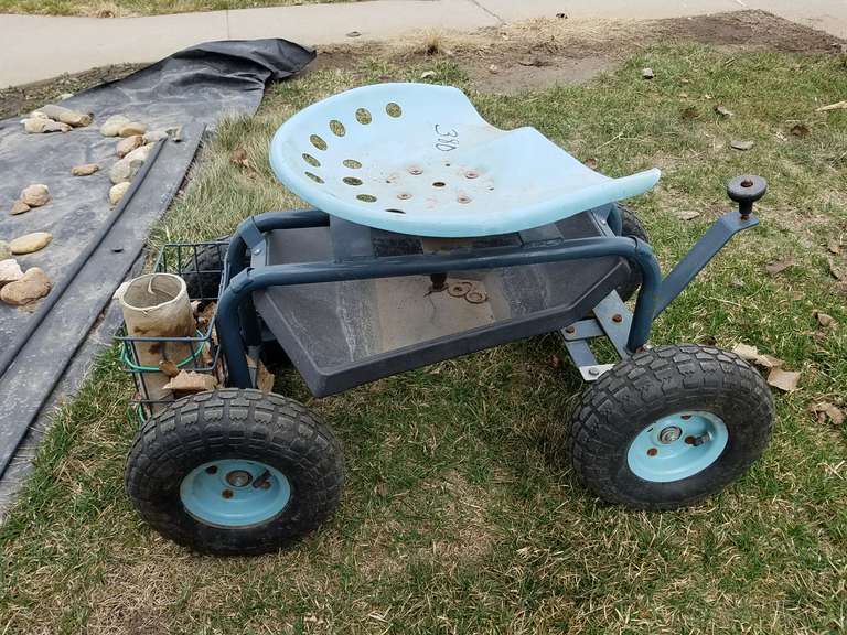 Garden Tractor Seat/Cart Adam Marshall Land & Auction, LLC