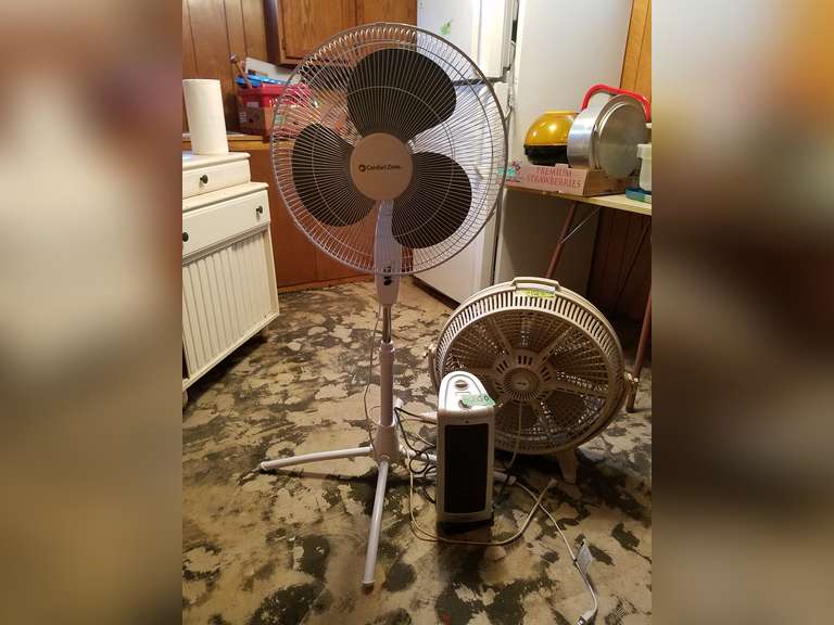 (3) Fans Adam Marshall Land & Auction, LLC