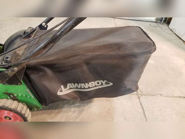 Lawn Boy Commercial 21" Overhead Cam GSV 190 Self Propelled Mower W/Bag