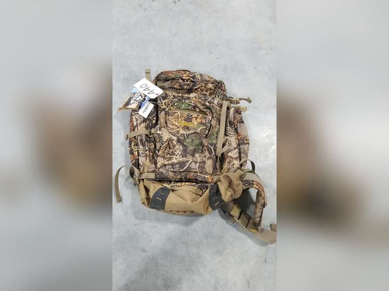 Cabela's Bow & Rifle Pack W/Source Hydration System New Adam