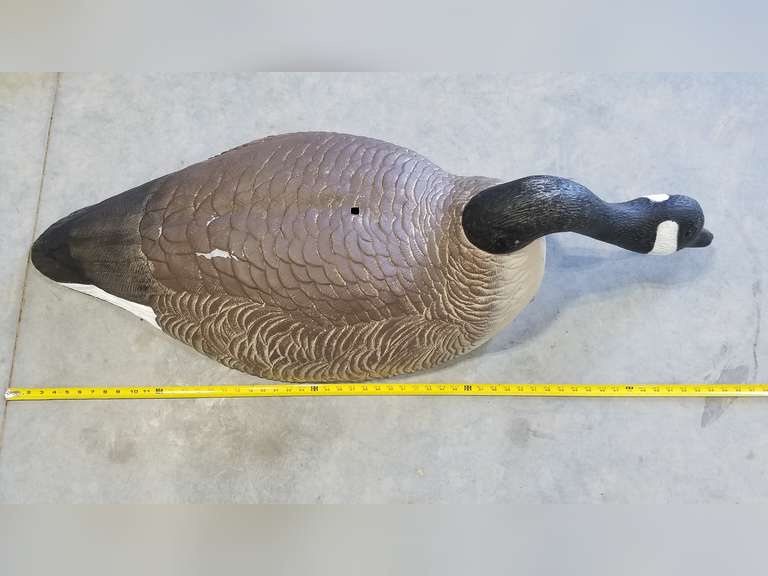 (6) Goose Decoys G & H Super Mag Shells (Assorted Heads) Adam