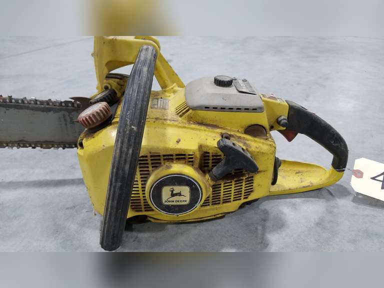 John Deere Chain Saw Adam Marshall Land & Auction, LLC