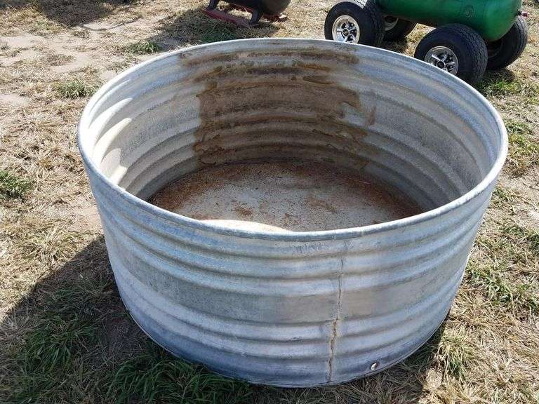 6ft Round Stock Tank Adam Marshall Land & Auction, LLC