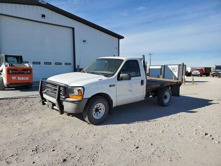 2001 Ford F250 Flatbed Pickup Gasoline Adam Marshall Land