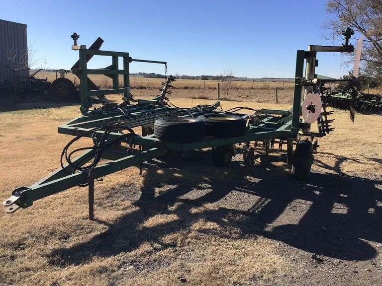 Flex King 25FT Sweep Plow Adam Marshall Land & Auction, LLC