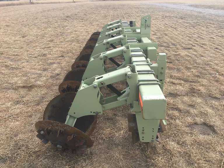 Orthman 6000 Row Stalker 6R36 - Adam Marshall Land & Auction, LLC