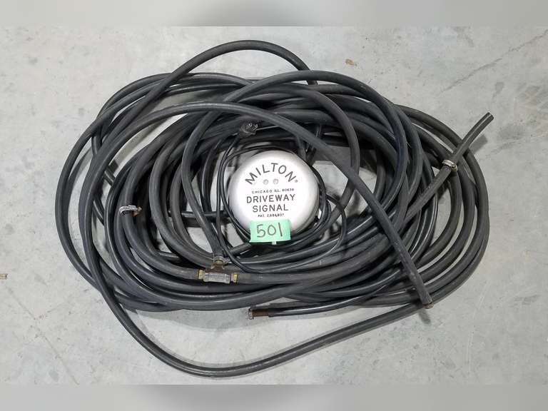 Milton Driveway Signal W/Hose Adam Marshall Land & Auction, LLC