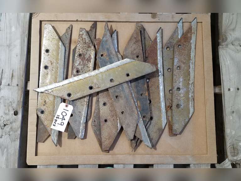 (15) Orthman Hard Surfaced Knives For A Cultivator/Hiller Adam