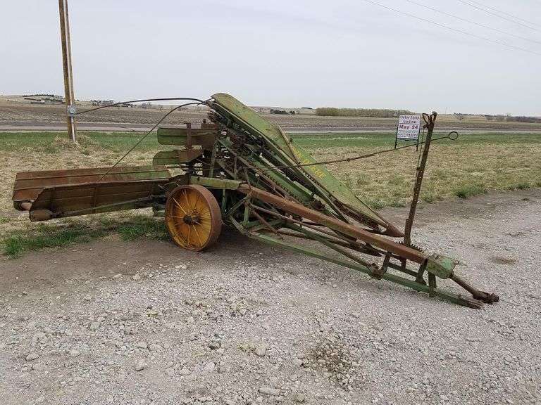 John Deere Corn Binder (Original except 4 bolts) Adam Marshall Land