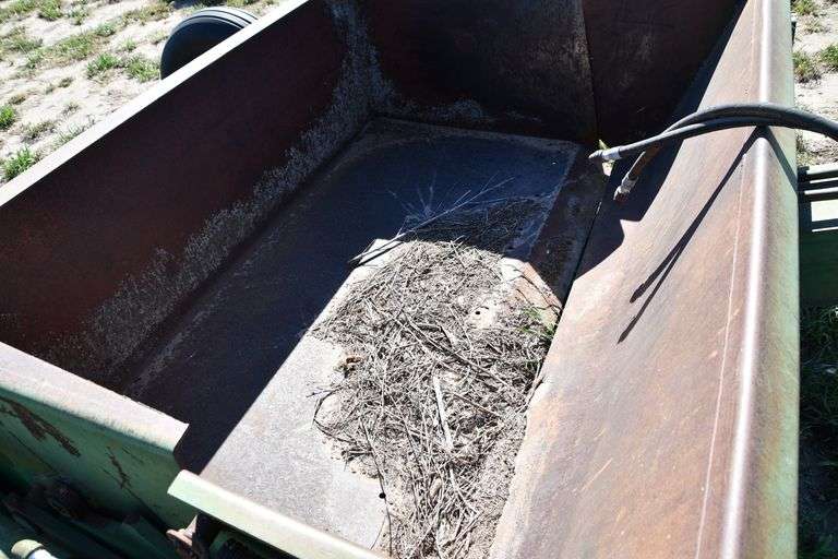 John Deere 200 Dirt Scraper Adam Marshall Land & Auction, LLC