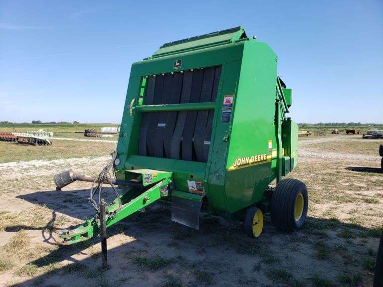 John Deere 567 Round Baler Adam Marshall Land & Auction, LLC