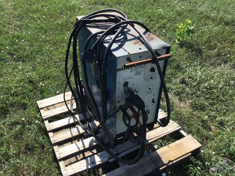 MillerMatic 35S Wire Feed Welder Adam Marshall Land & Auction, LLC