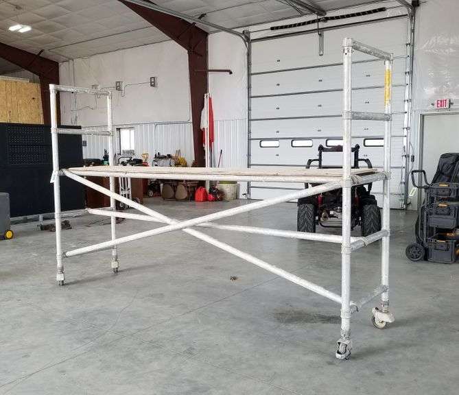 Up-Right Scaffolds 10' Rolling Scaffold - Adam Marshall Land & Auction, LLC