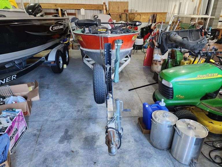 1979 Lundell 16Ft V Bottom Boat with Trailer Adam Marshall Land