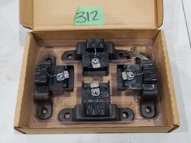 BoxLink Cleats Set Adam Marshall Land & Auction, LLC