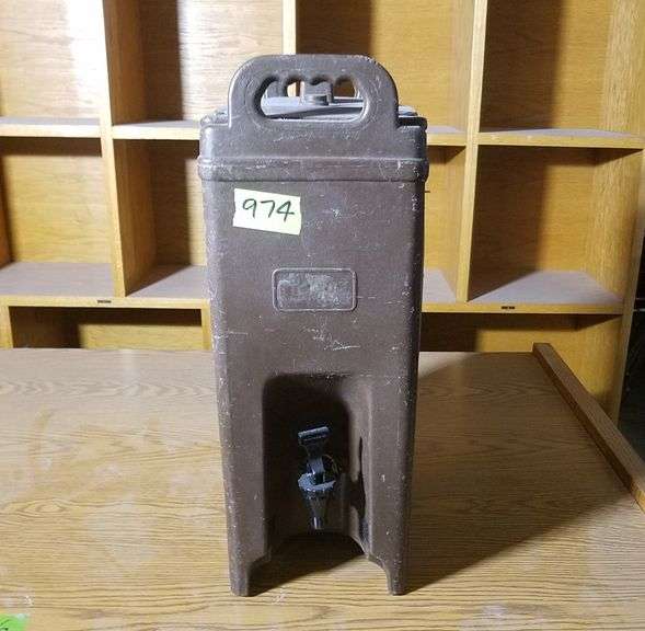 Cambro Insulated Beverage Dispenser - Adam Marshall Land & Auction, LLC