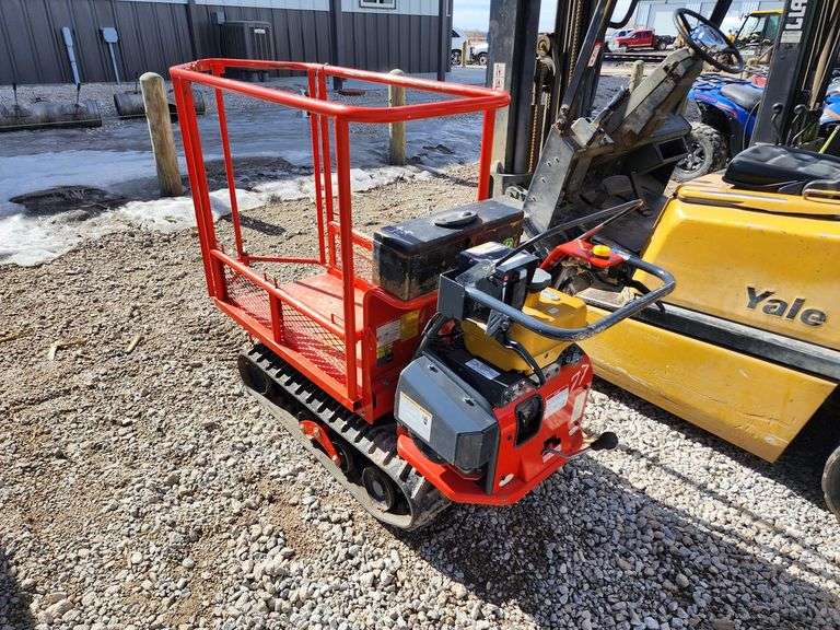 Track Machine RG2800DX Adam Marshall Land & Auction, LLC