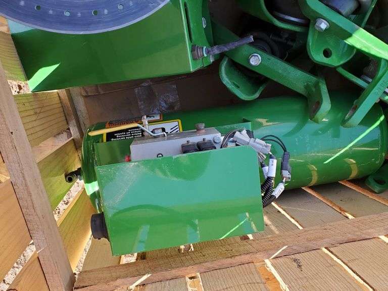 John Deere Planter Parts & Hydraulic Drives Adam Marshall Land