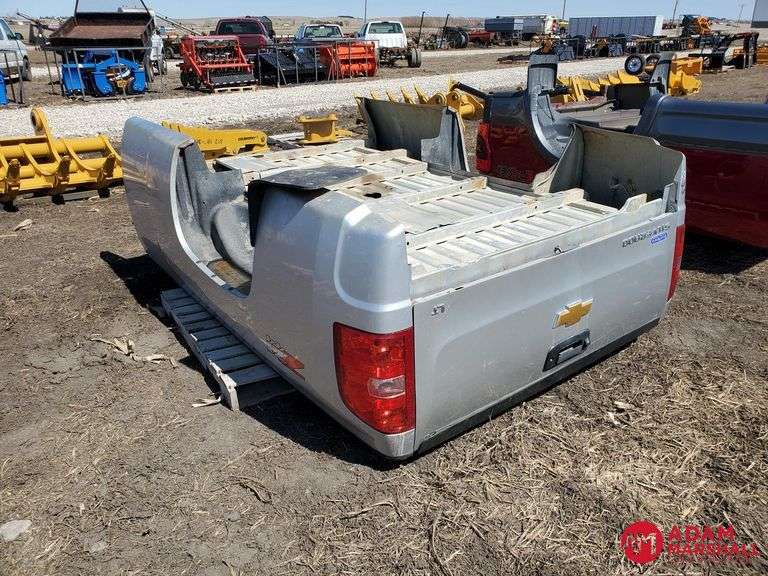8FT Chevrolet Silverado Pickup Box Adam Marshall Land & Auction, LLC