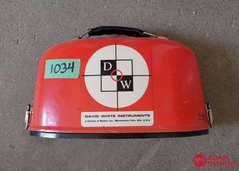 David White Model 8080 Transit Level Adam Marshall Land & Auction, LLC