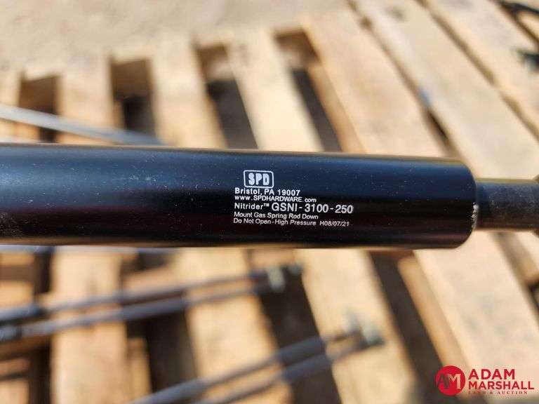 (10) Air Lift Cylinders Adam Marshall Land & Auction, LLC