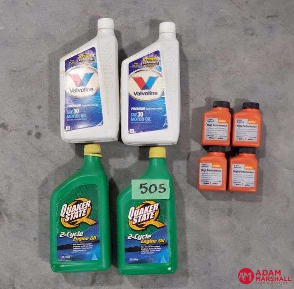 Assorted Oil (2) Valvoline SAE30, (2) Quaker State 2Cycle & (4