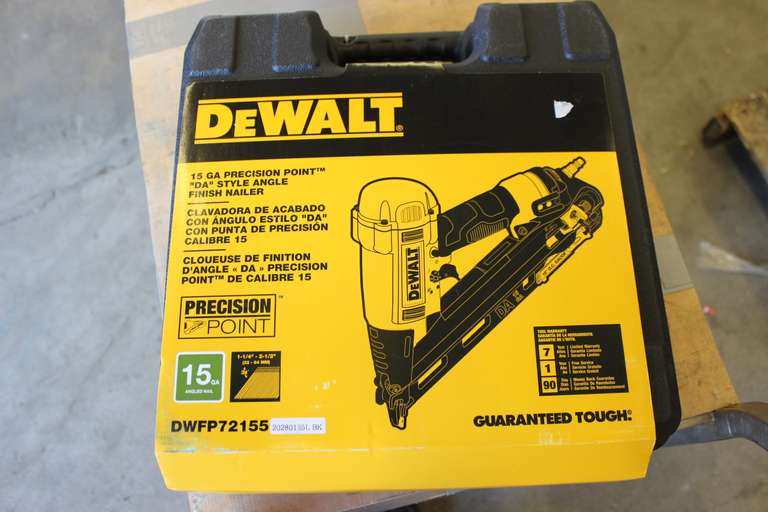 DeWALT 15GA Precision Point "DA" Style Finish Nailer Matthews Auctioneers